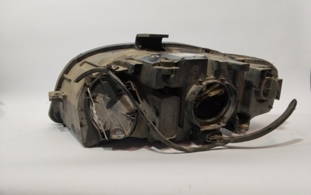 Faro derecho Audi A4 8EC