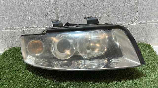 8E0941004F VAG Faro derecho comprar Bilbao