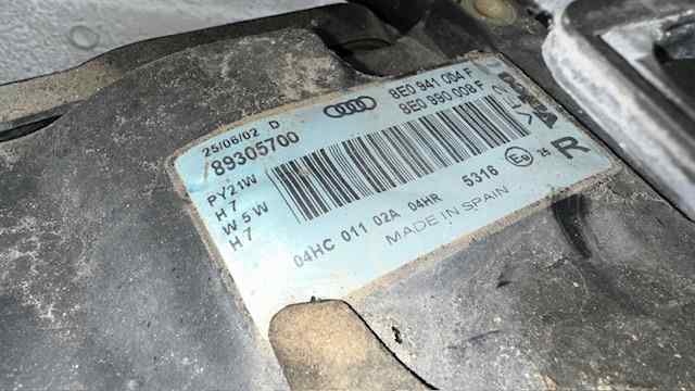 8E0941004F VAG Faro derecho  en stock Córdoba