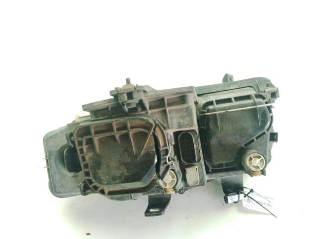 8E0941030C Faro derecho  comprar en Pontevedra