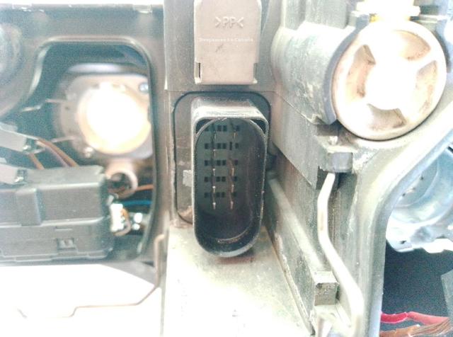 8E0941030C VAG Faro derecho  en stock Huelva