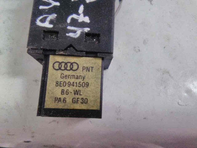 Interruptor warning A4  sedán (2004-2008) original desde 34,85 €