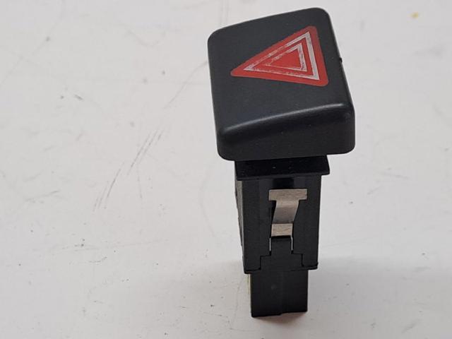 8E0941509 Botón de emergencia  disponible Utrera