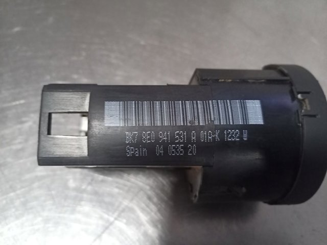 8E0941531 Interruptor de luces en el tablero  comprar en Reus