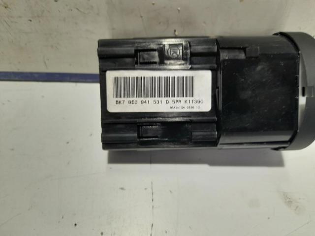 8E0941531 Interruptor de luces en el tablero  en stock Castellón