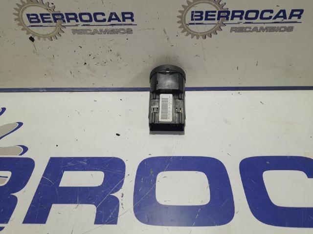 8E0941531 Interruptor de luces en el tablero  comprar en Pontevedra