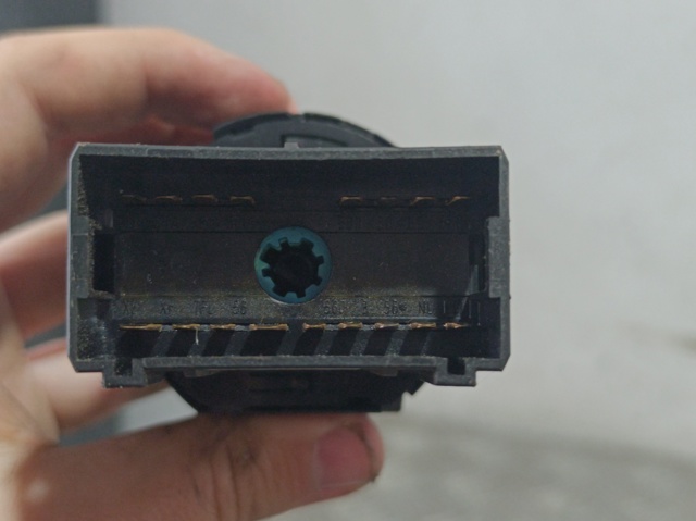8E0941531A VAG Interruptor de luces en el tablero comprar Bilbao