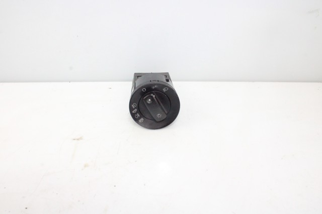8E0941531C VAG Interruptor de luces en el tablero comprar Alcalá
