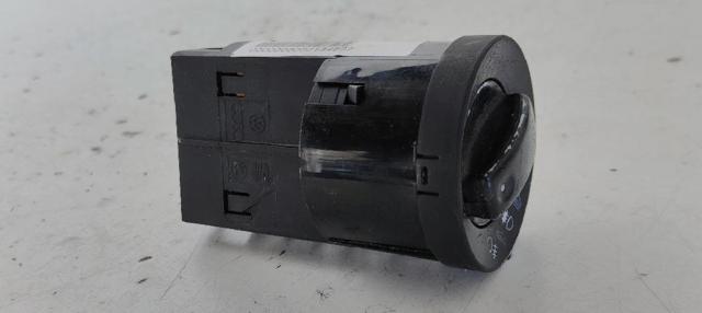 8E0941531C Interruptor de luces en el tablero comprar Girona