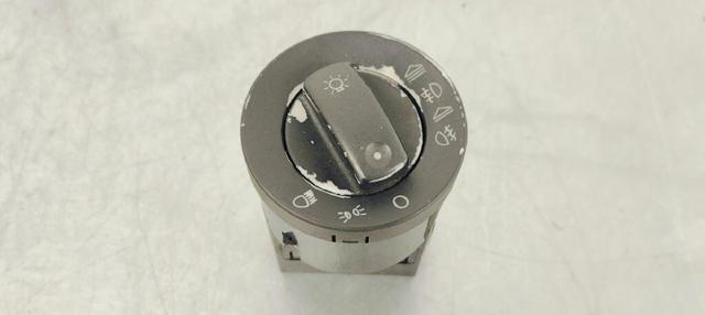 8E0941531C Interruptor de luces en el tablero comprar Sevilla
