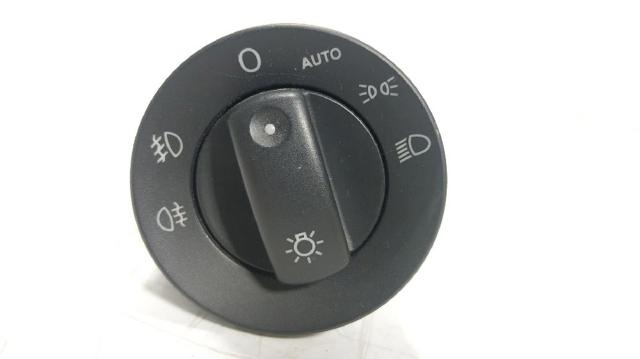 8E0941531D VAG Interruptor de luces en el tablero  en stock Huelva