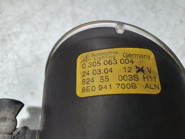 VAG 8E0941700B Faro antiniebla derecho  en stock Salamanca