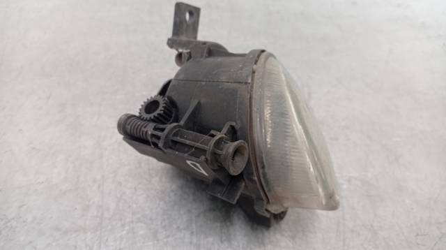 8E0941700C Faro antiniebla derecho comprar Sevilla