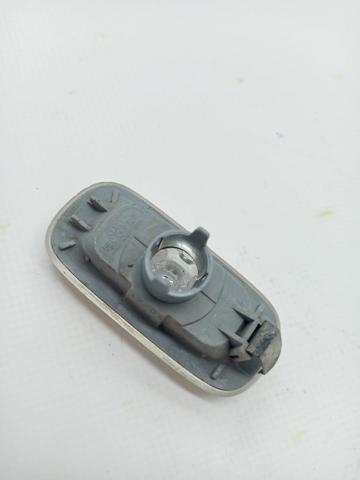8E0949127 Luz intermitente de guardabarros  disponible Burgos