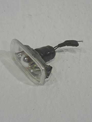 8E0949127 Luz intermitente de guardabarros  disponible Málaga