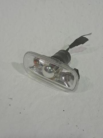 8E0949127 Luz intermitente de guardabarros  disponible Málaga