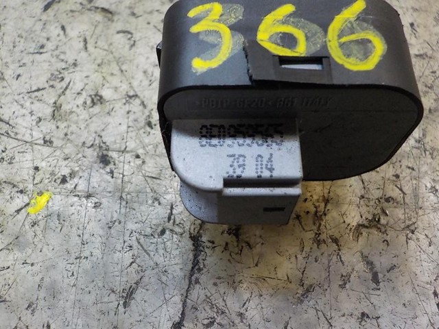 8E0959565A4PK Módulo de espejos retrovisores en la puerta  comprar en Zaragoza