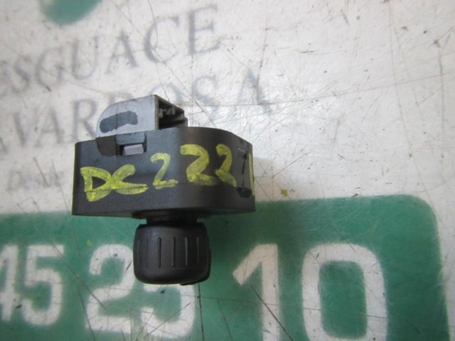 VAG 8E0959565A4PK Módulo de espejos retrovisores en la puerta comprar Tarragona