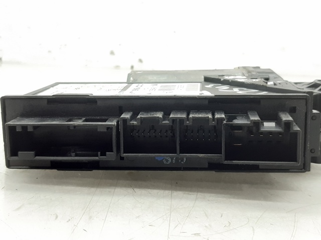 VAG 8E0959801A Motor del elevalunas de la puerta trasera izquierda comprar Tarragona