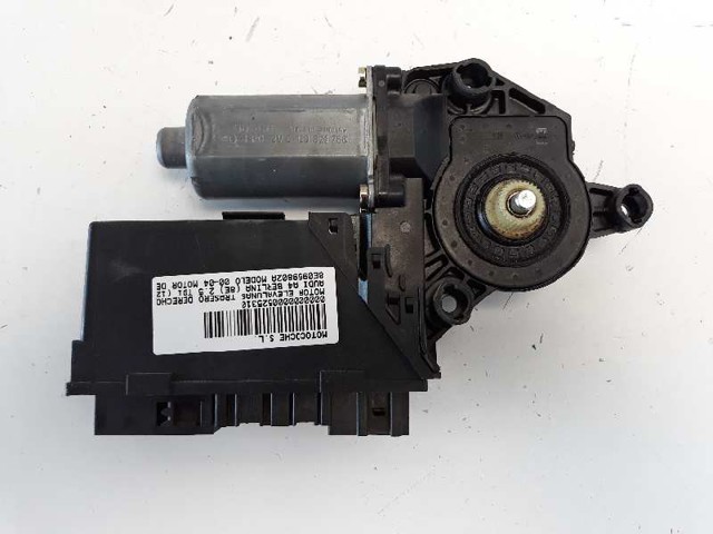 VAG 8E0959802A Motor del elevalunas de la puerta trasera derecha comprar Barcelona