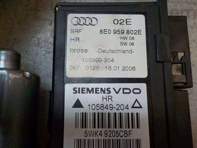 VAG 8E0959802E Motor del elevalunas de la puerta trasera derecha comprar Pamplona