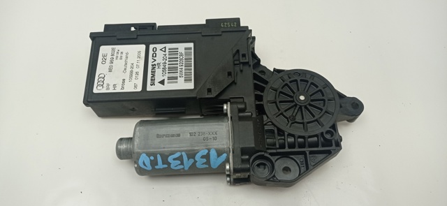 8E0959802E Motor del elevalunas de la puerta trasera derecha  comprar en Zaragoza