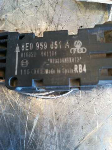 8E0959851 Unidad de control de elevalunas delantera izquierda  comprar en Reus