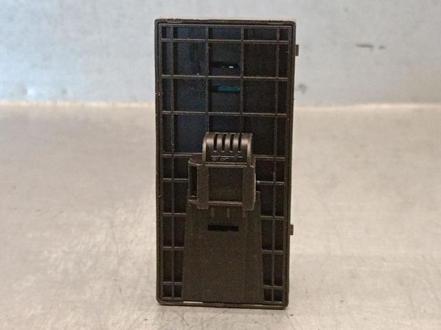 8E0959851 VAG Interruptor de elevalunas delantera izquierda  en stock Huelva