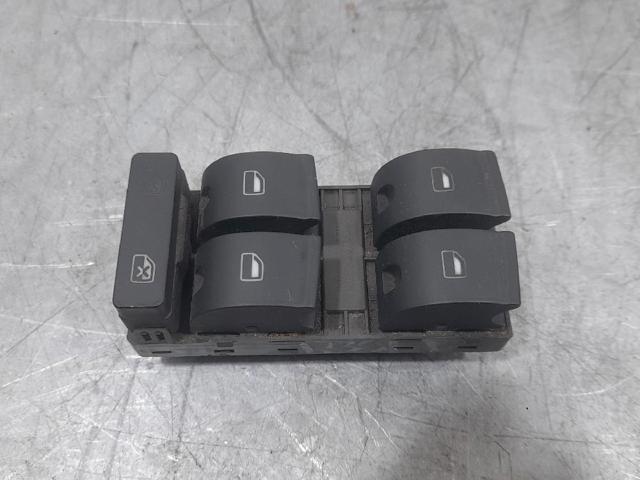 VAG 8E0959851 Interruptor de elevalunas delantera izquierda  en stock Salamanca
