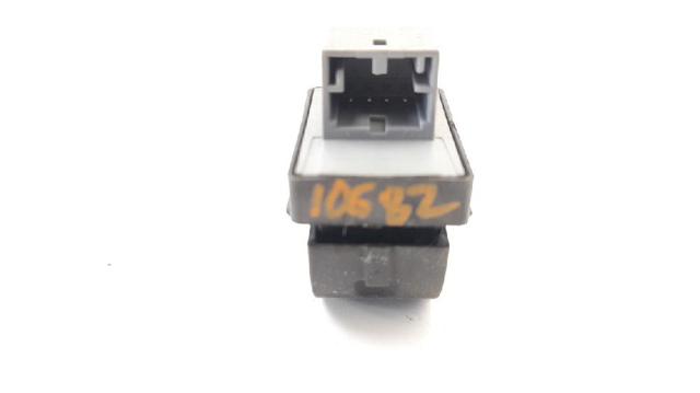 8E0959855 Botón de elevalunas delantero derecho comprar Girona