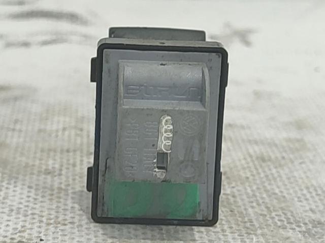 VAG 8E0959855 Botón de encendido del motor del elevalunas delantero derecho  disponible España