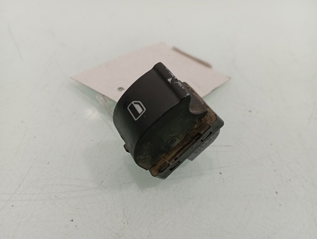 8E0959855 Botón de encendido del motor del elevalunas delantero derecho  comprar en Reus