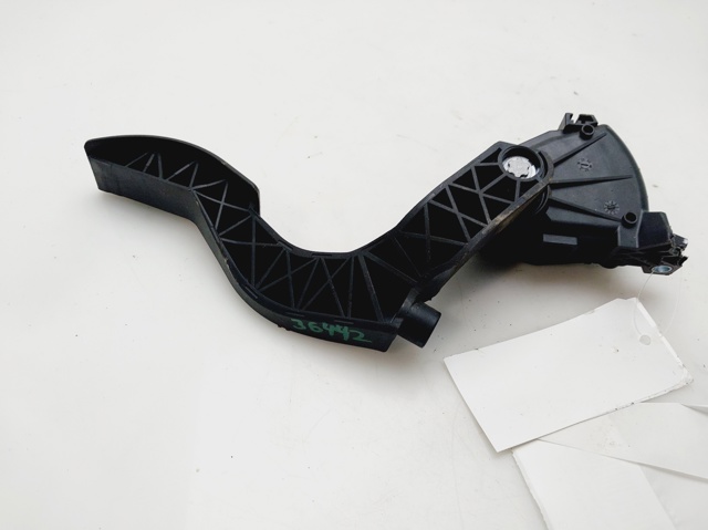 8E1721523G Pedal del acelerador  en stock Castellón