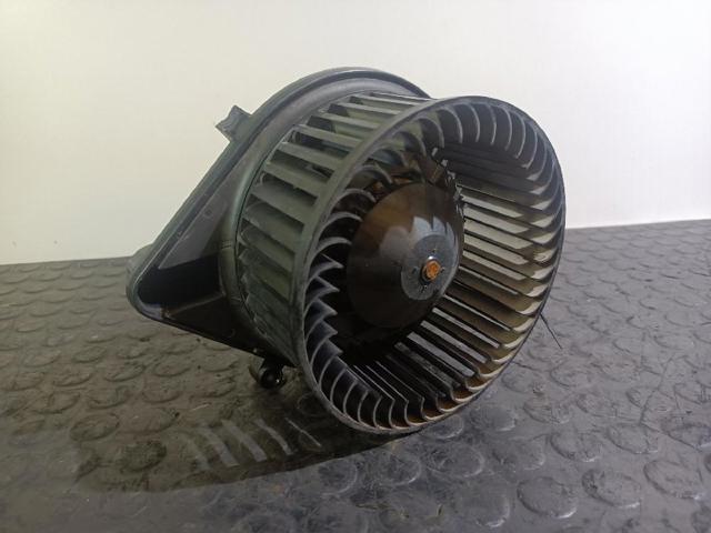 8E1820021 Motor del ventilador del calefactor  disponible Burgos