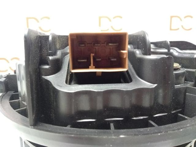 8E1820021B VAG Motor del ventilador del calefactor  disponible Alicante