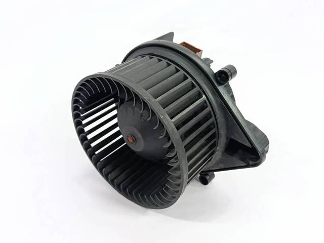 Precio del repuesto Ventilador interior A4  sedán