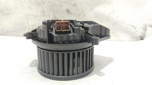 VAG 8E1820021E Ventilador habitáculo  en stock Salamanca