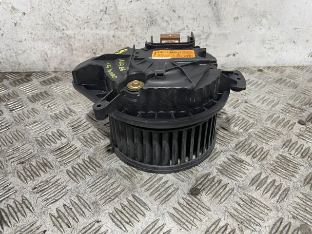 VAG 8E1820021E Motor del ventilador del calefactor  comprar en Ponferrada