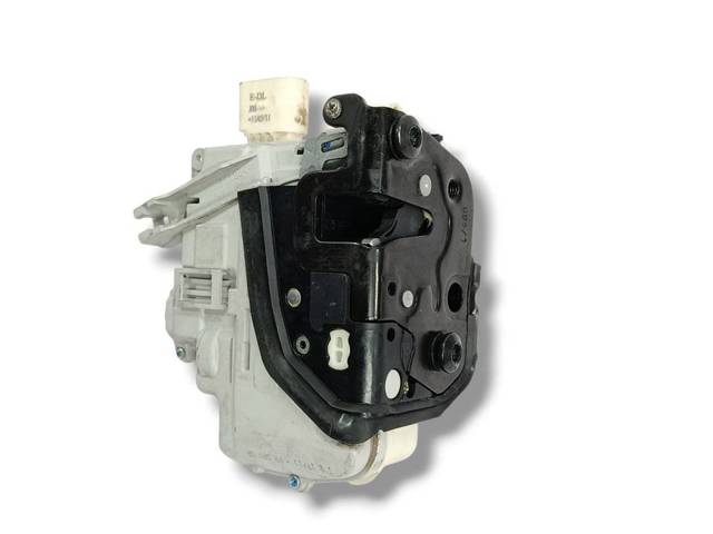 VAG 8E1837015AA Cerradura  en stock Salamanca