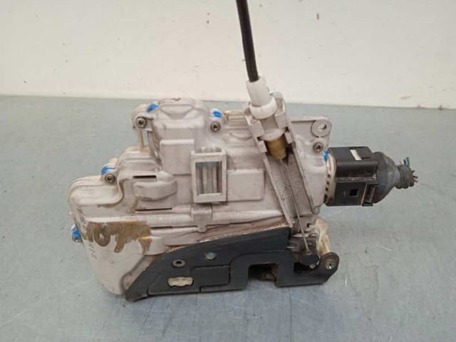 8E1837015AA VAG Cerradura de puerta delantera izquierda  comprar en Oviedo