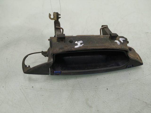8E1837207 VAG Manija exterior izquierda de puerta delantera  comprar en Oviedo