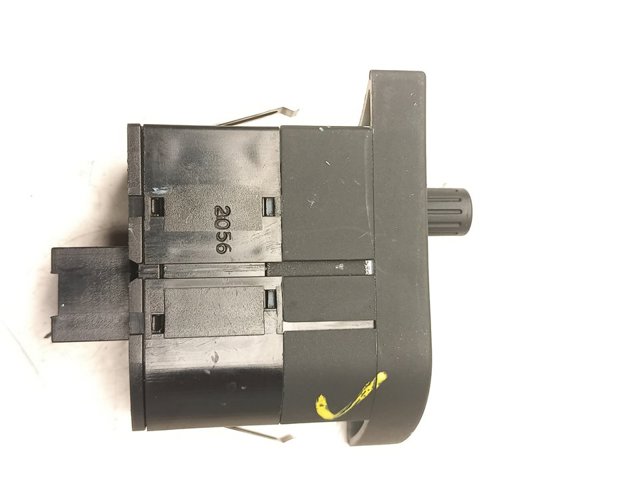 VAG 8E1919094 Botón del regulador de altura de faros comprar Pamplona