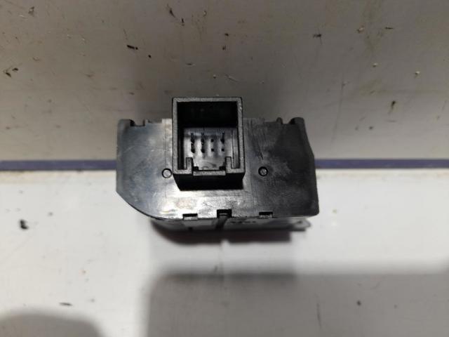 8E1919094 VAG Botón del regulador de altura de faros comprar Bilbao