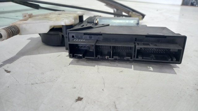 8E1959801B VAG Motor del elevalunas eléctrico  en stock Gandía