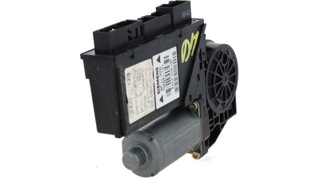 VAG 8E1959802B Motor del elevalunas de la puerta delantera derecha  en stock Salamanca