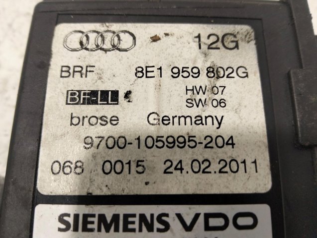 8E1959802G Motor del elevalunas de la puerta delantera derecha  comprar en Pontevedra