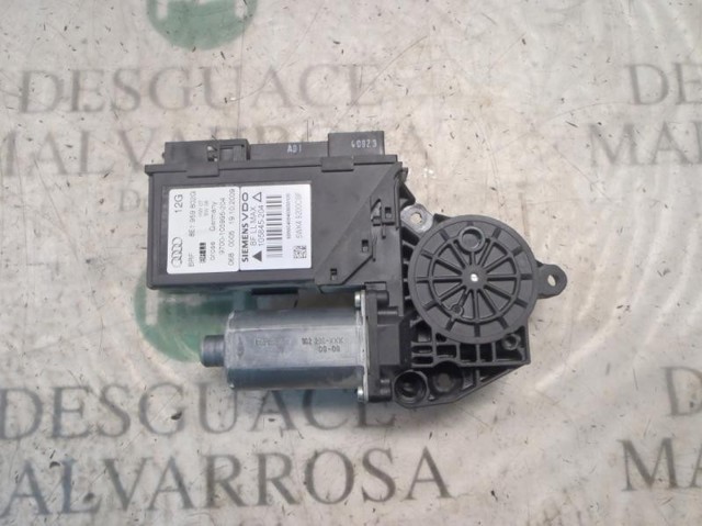 8E1959802G Motor del elevalunas de la puerta delantera derecha comprar Sevilla