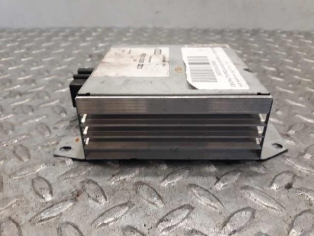 VAG 8E5035223 Amplificador de sonido del sistema de audio  en stock Salamanca