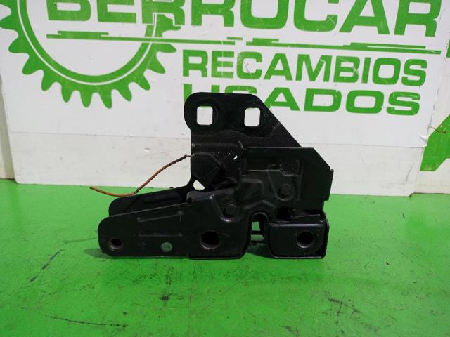 VAG 8E5827505B Cerradura de maletero comprar Tarragona