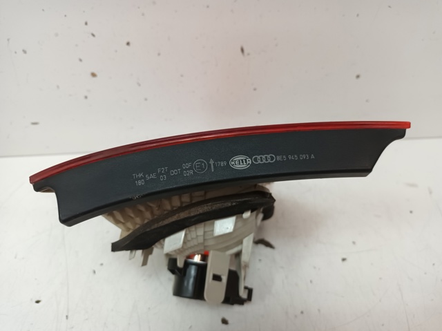 8E5945093A Piloto trasero interior izquierdo comprar Sevilla